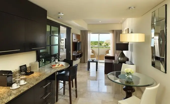Two Bedroom Master Suite