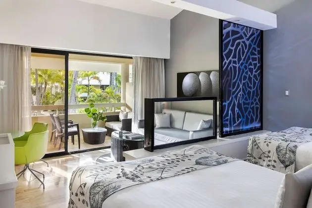 Royal Service Garden View Suite Exclusive Room for Adults Only +18 Years Old