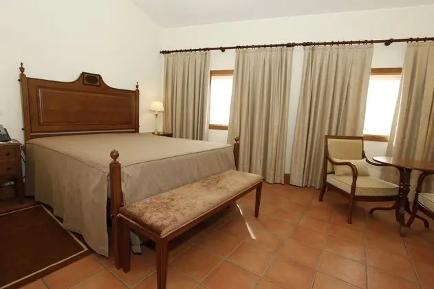 Standard Tek Büyük Yataklı Oda (2 adults + 1 child)
