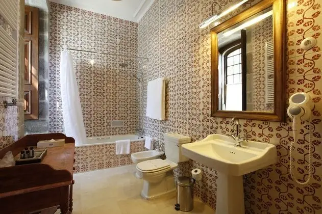 Standard Tek Büyük Yataklı Oda (2 adults + 1 child)