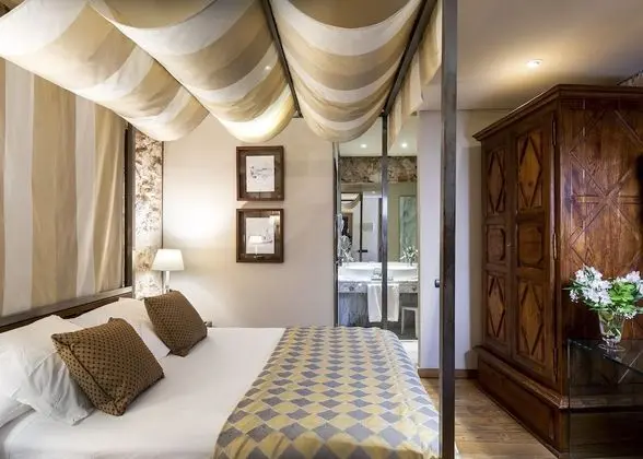 Superior Tek Büyük Yataklı Oda, 1 Büyük (Queen) Boy Yatak