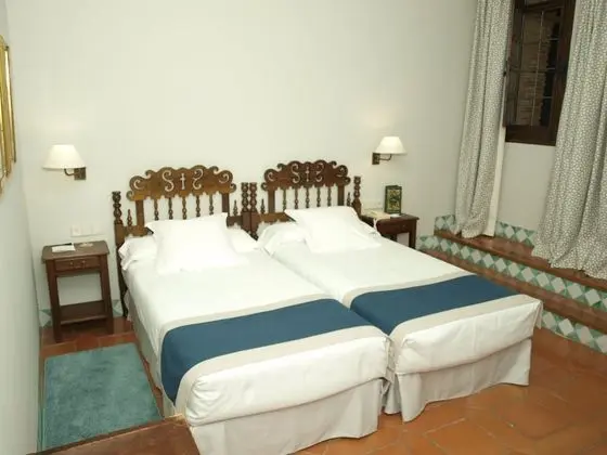 Standard İki Ayrı Yataklı Oda (2 Adults and 1 Child)