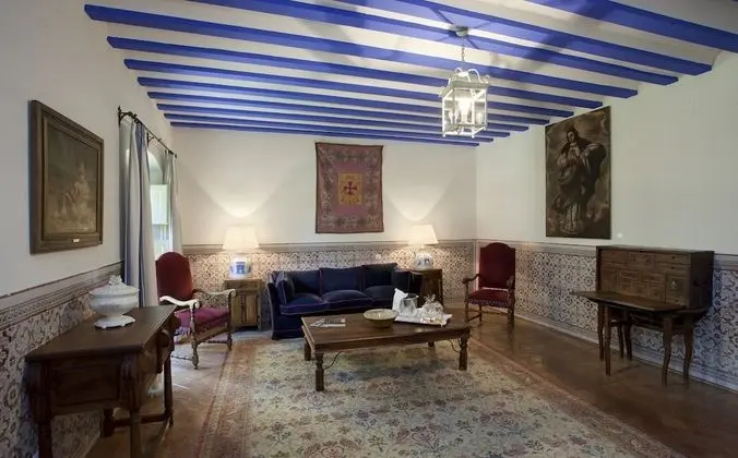 Junior Süit, 1 Büyük (Queen) Boy Yatak