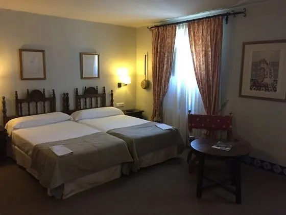 Standard İki Ayrı Yataklı Oda (3 Adults)