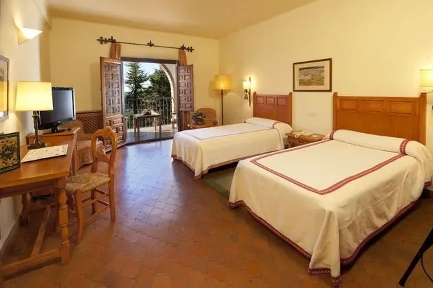 Standard İki Ayrı Yataklı Oda (3 Adults)