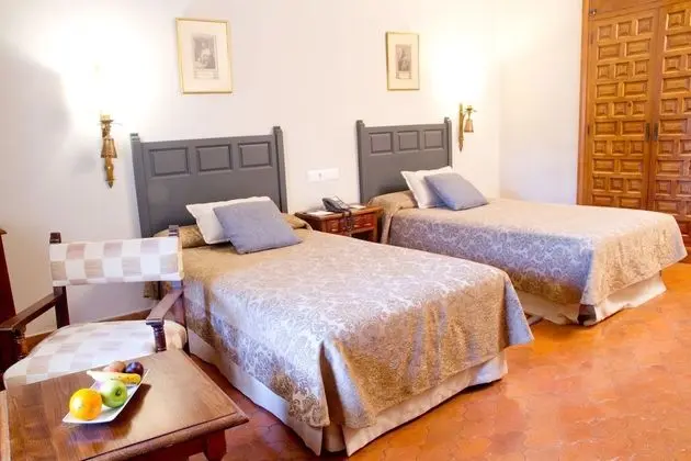 Standard İki Ayrı Yataklı Oda (3 Adults)