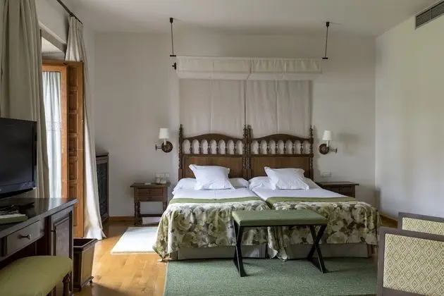 Superior İki Ayrı Yataklı Oda