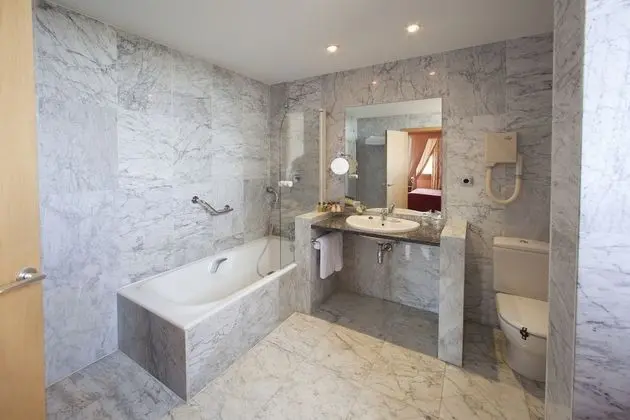 Standard İki Ayrı Yataklı Oda (3 Adults)