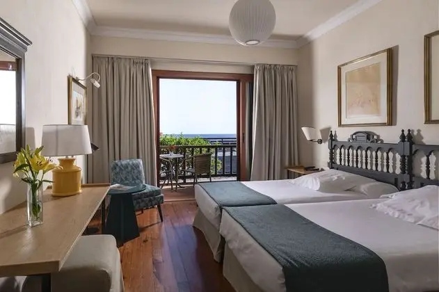 Standard İki Ayrı Yataklı Oda (3 Adults)