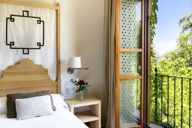 Standard İki Ayrı Yataklı Oda (2 Adults + 1 Child)