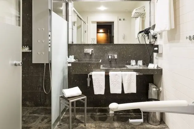 Standard İki Ayrı Yataklı Oda (3 Adults)