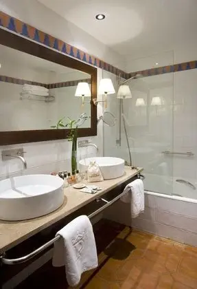 Standard İki Ayrı Yataklı Oda (3 Adults)