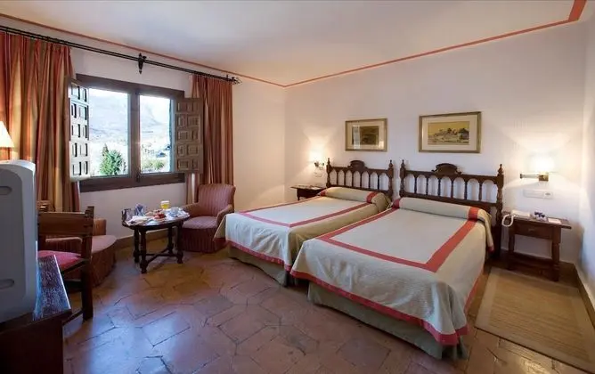 Standard İki Ayrı Yataklı Oda (3 Adults)