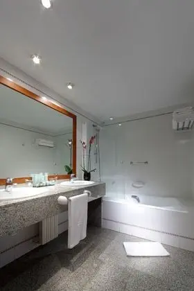 Standard Tek Büyük Yataklı Oda (2 Adults and 1 child)