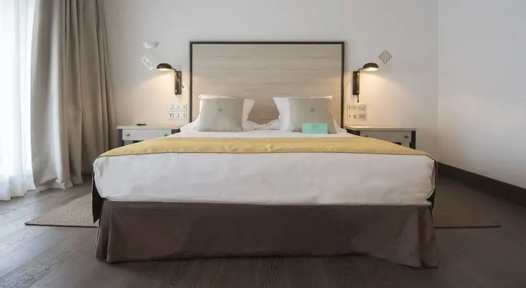 Standard İki Ayrı Yataklı Oda (3 adults)