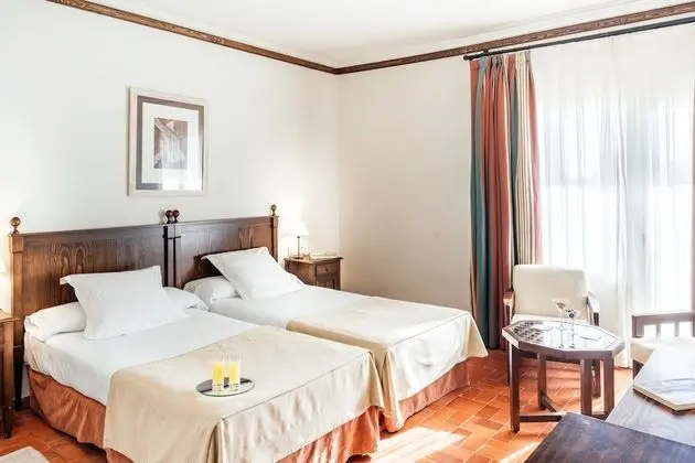 Standard İki Ayrı Yataklı Oda (3 Adults)