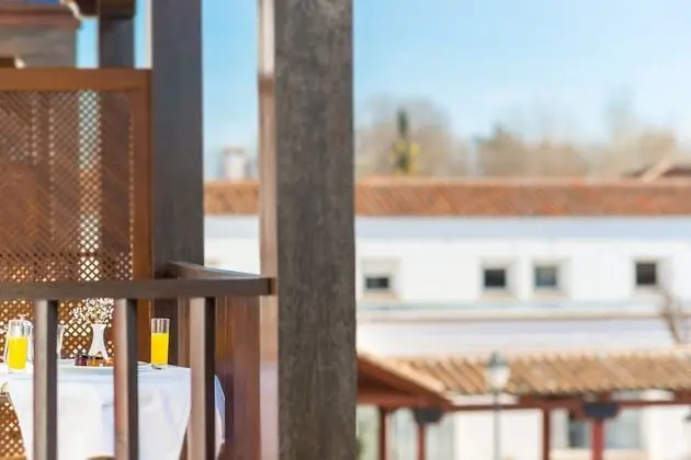 Standard İki Ayrı Yataklı Oda (3 Adults)