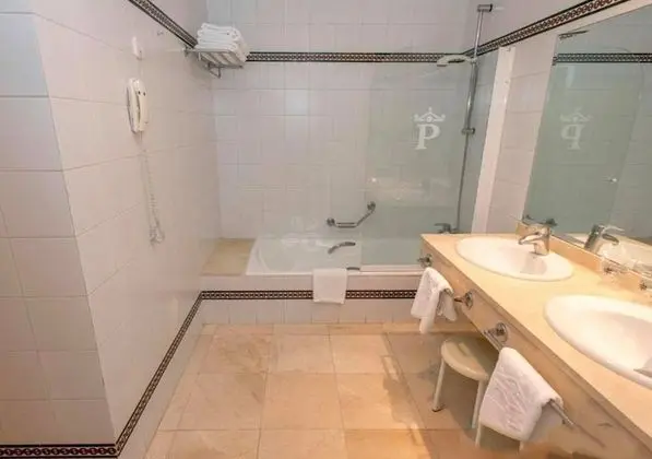 Standard İki Ayrı Yataklı Oda (3 Adults)