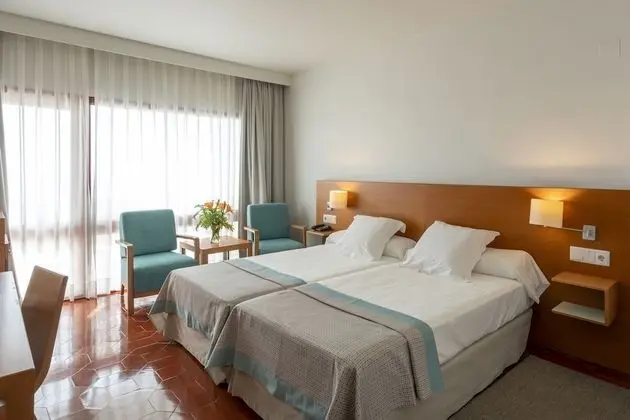 Basic Tek Büyük Yataklı Oda