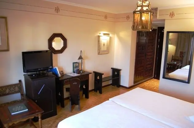 Standard İki Ayrı Yataklı Oda (3 Adults)