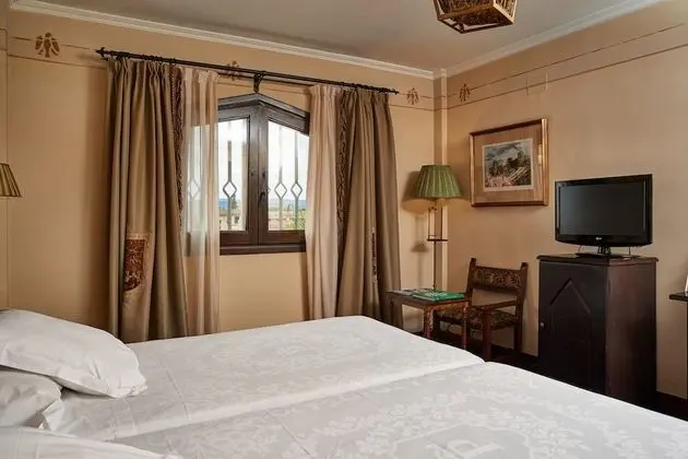 Standard İki Ayrı Yataklı Oda (3 Adults)