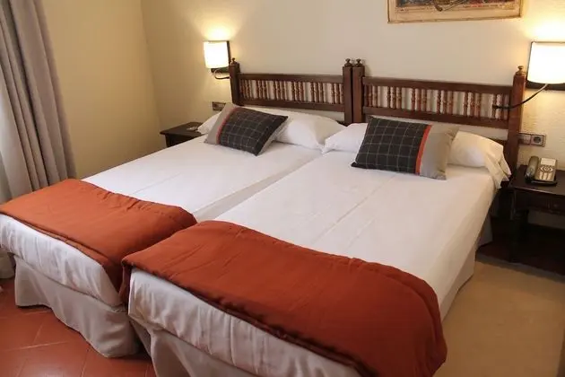 Standard İki Ayrı Yataklı Oda (2 adults + 1 child)