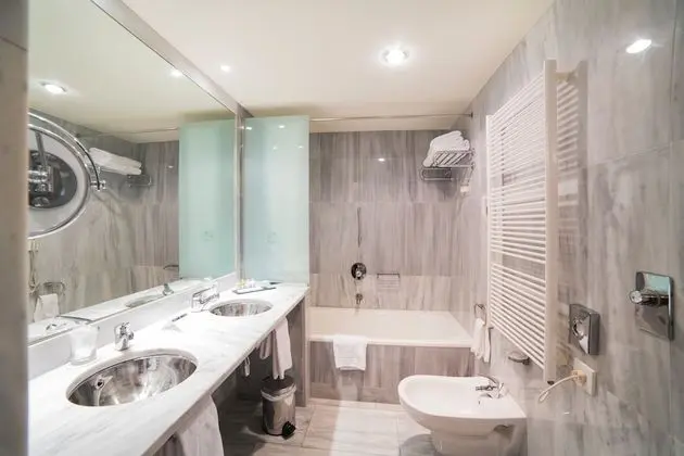 Superior İki Ayrı Yataklı Oda