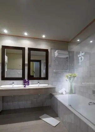 Standard Tek Büyük Yataklı Oda (cama extra niño)