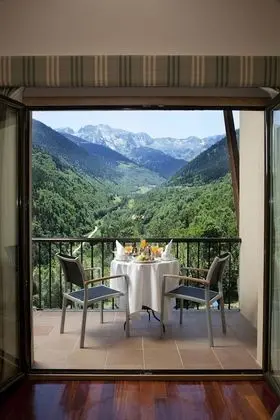 Superior Tek Büyük Yataklı Oda, Balkon