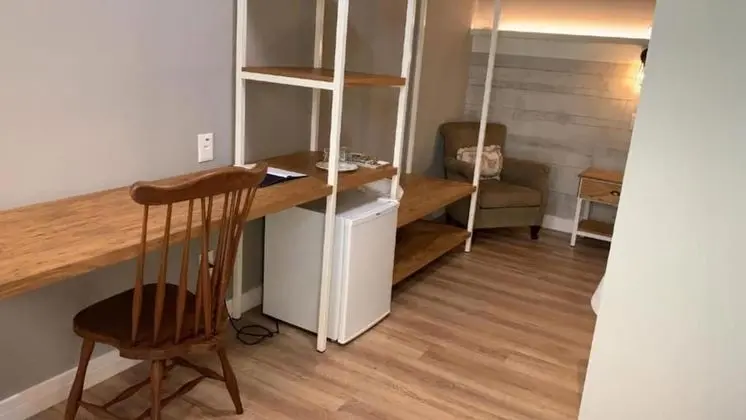 Premium Tek Büyük Yataklı Oda