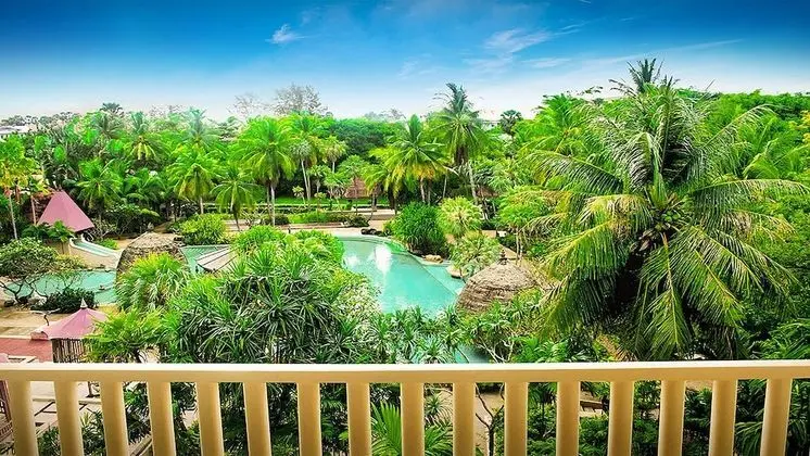 Paradox Superior