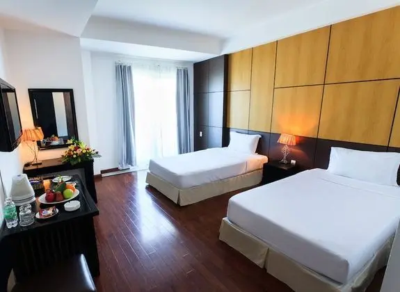 Deluxe Tek Büyük veya İki Ayrı Yataklı Oda