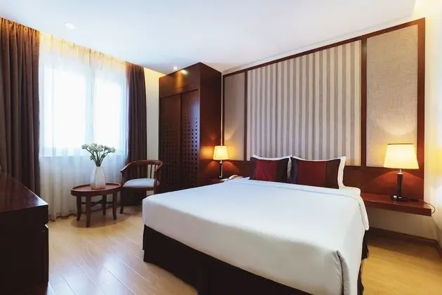 Deluxe Tek Büyük Yataklı Oda