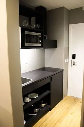 Standard Stüdyo, Sigara İçilmez, Küçük Mutfak