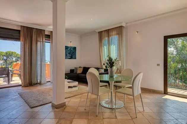 Apart Daire, 2 Yatak Odası, Deniz Manzaralı