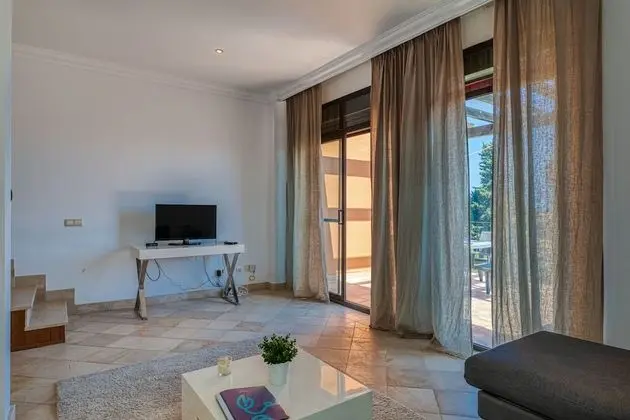 Apart Daire, 2 Yatak Odası, Deniz Manzaralı