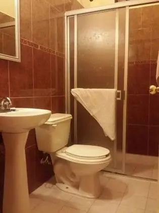 Basic Tek Büyük Yataklı Oda