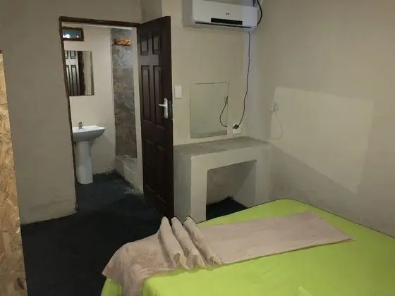 Family Oda, 2 Çift Kişilik Yatak, Küçük Mutfak, Bahçe Manzaralı