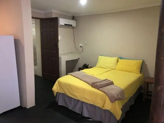Family Oda, 2 Çift Kişilik Yatak, Küçük Mutfak, Bahçe Manzaralı