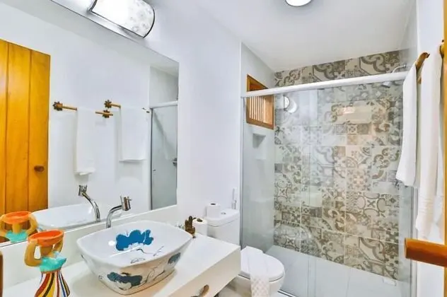 Premium Tek Büyük Yataklı Oda, 1 Yatak Odası, Balkon, Bahçe Manzaralı