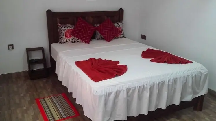Deluxe Double Room with Mountain View and Balcony