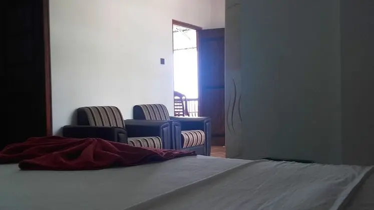Deluxe Double Room with Mountain View and Balcony