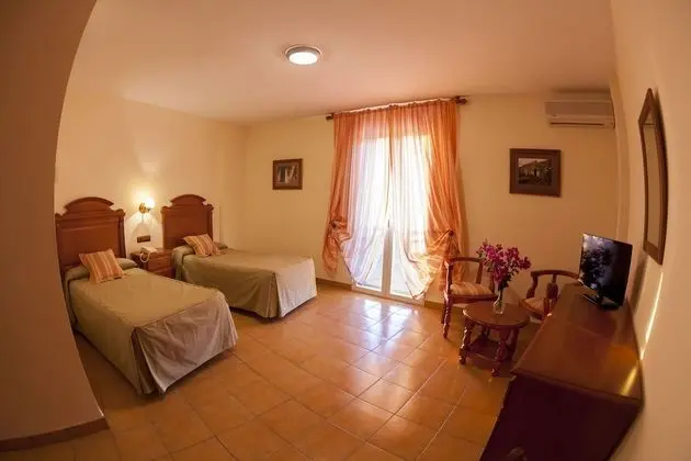 Standard Tek Büyük Yataklı Oda, Vadi Manzaralı