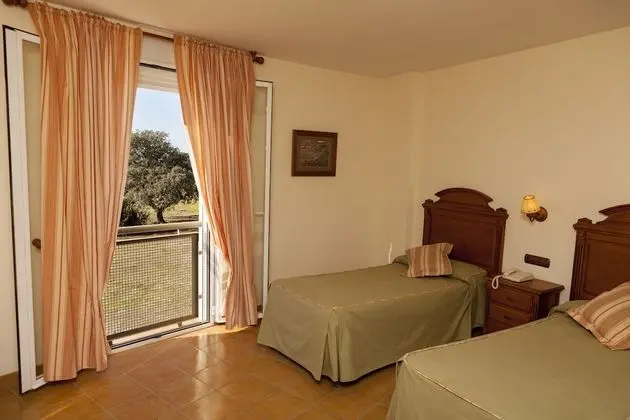 Üç Kişilik Oda, Vadi Manzaralı