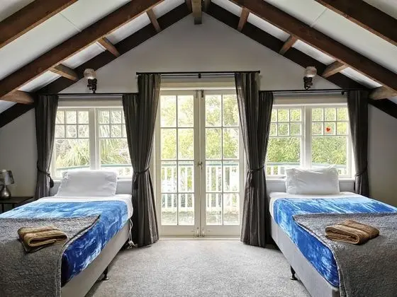 Grand Villa