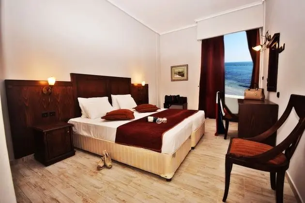 Deluxe Tek Büyük Yataklı Oda, Denize Bakan (Plus)