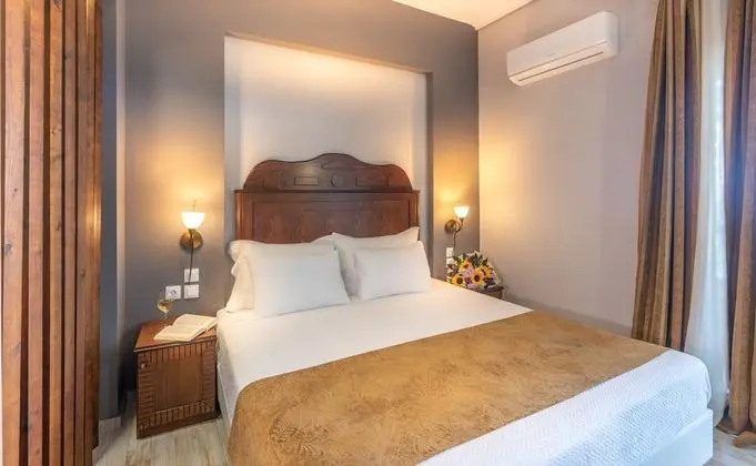 Deluxe Tek Büyük Yataklı Oda, Denize Bakan (Plus)
