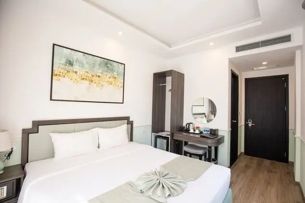 Deluxe Tek Büyük Yataklı Oda