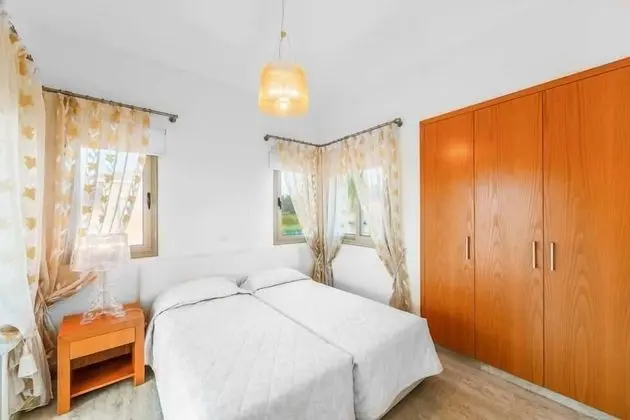 Villa, 3 Yatak Odası, Kişiye Özel Havuzlu, Deniz Manzaralı