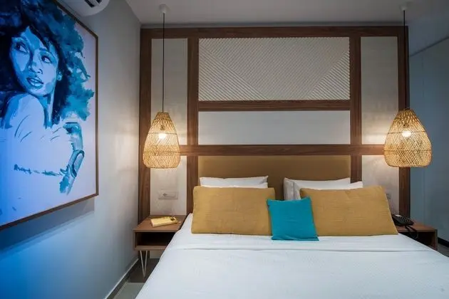 Tek Büyük Yataklı Oda (Plus Swim Up)
